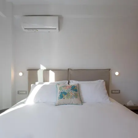 Hermes&dione Apartment